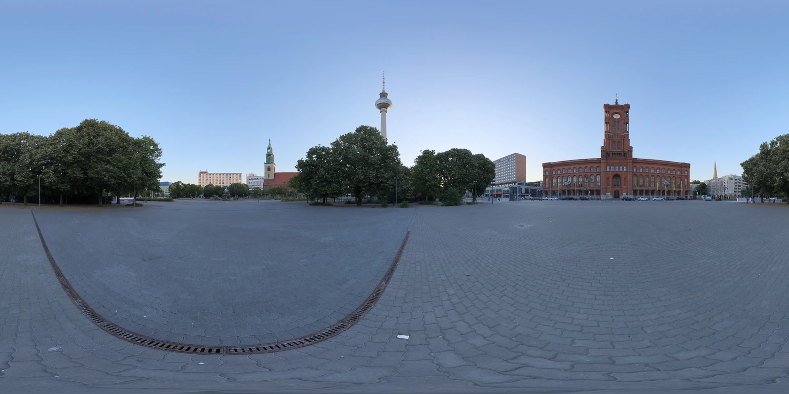 Rotes Rathaus_小熊猫超级