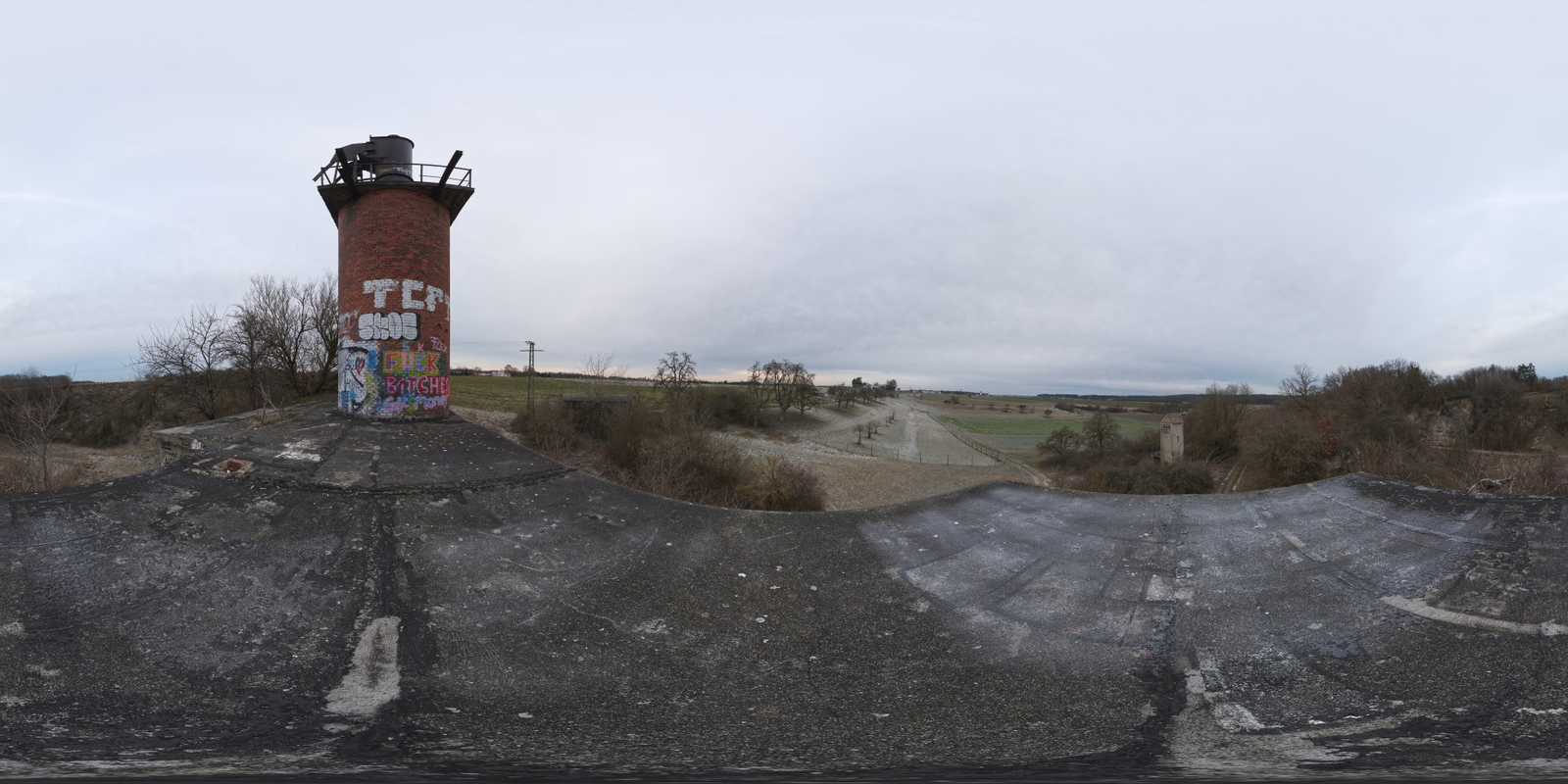 Rural Graffiti Tower_小熊猫超级
