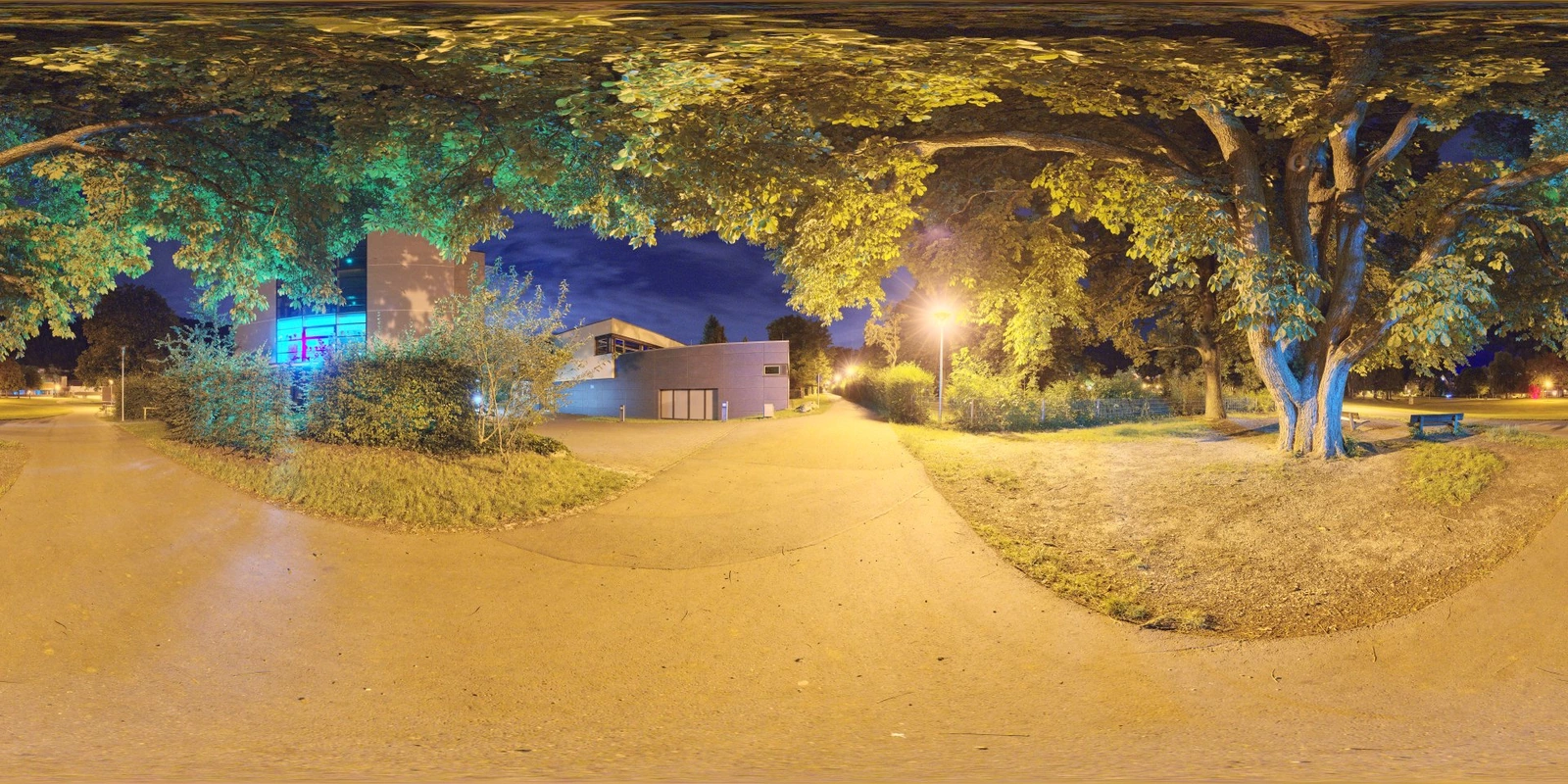 Blaubeuren 夜晚_小熊猫超级
